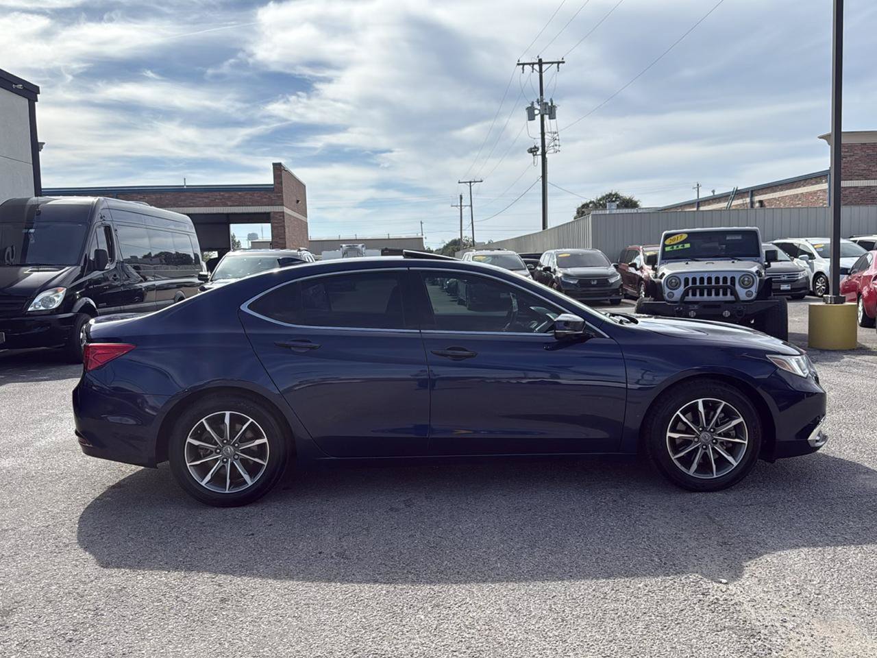 Used 2020 Acura TLX FWD image 5