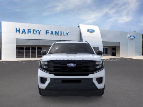 New 2026 Ford Expedition Max Active image 6