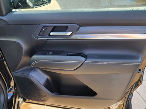 New 2026 GMC Terrain Elevation w/ Elevation Premium Package image 37