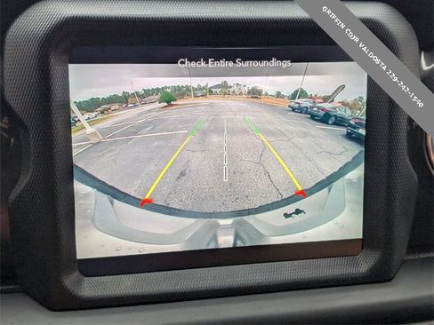 Used 2021 Jeep Wrangler Unlimited Sahara image 18