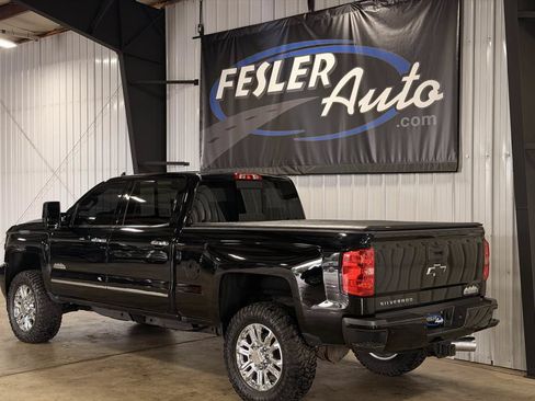Used 2017 Chevrolet Silverado 2500 High Country w/ Duramax Plus Package AWD/4WD image 36