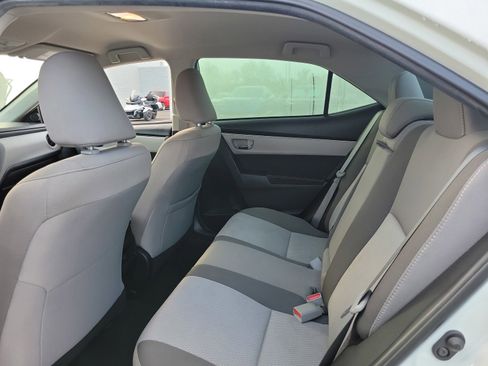 Used 2019 Toyota Corolla LE image 27