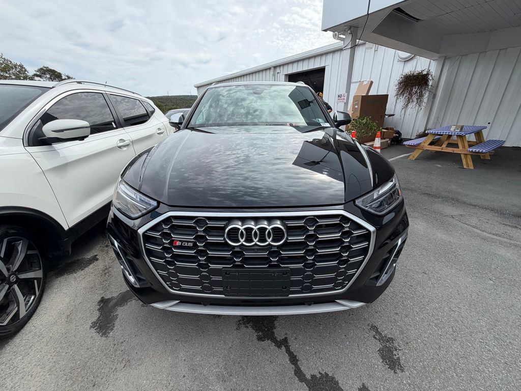 Used 2023 Audi SQ5 Premium Plus w/ Premium Plus Package AWD/4WD image 8