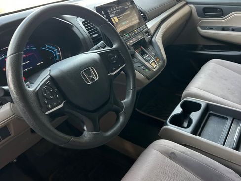 Used 2019 Honda Odyssey EX image 14