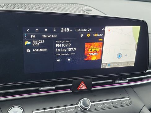 Used 2024 Hyundai Elantra SEL w/ Convenience Package image 18