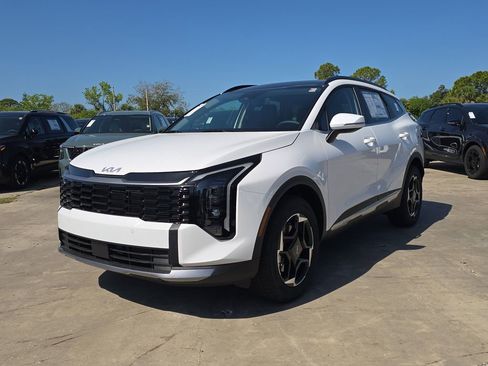 New 2026 Kia Sportage EX image 4