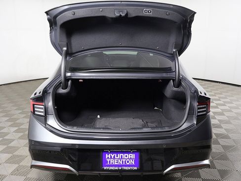 Used 2025 Hyundai Sonata Limited image 20