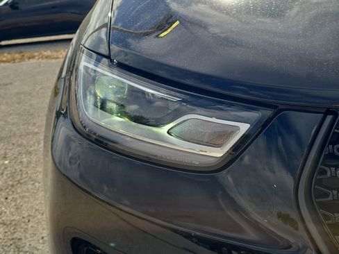 New 2026 Chrysler Pacifica Limited w/ S Appearance Package image 7