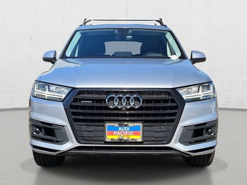 Used 2019 Audi Q7 3.0T Prestige image 2