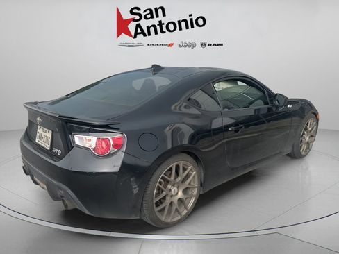 Used 2016 Scion FR-S RWD image 13