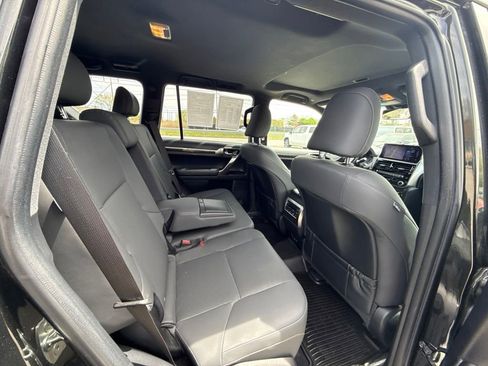 Used 2023 Lexus GX 460 Premium w/ Premium Package AWD/4WD image 23