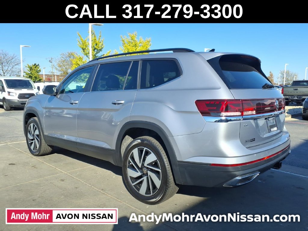 Used 2024 Volkswagen Atlas SE AWD/4WD image 6