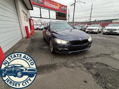 Used 2016 BMW 328d xDrive Sedan AWD/4WD image 9
