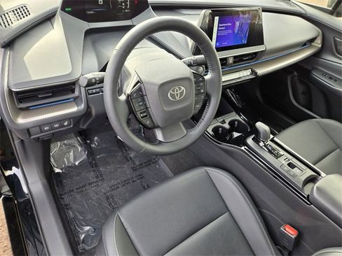 Certified 2025 Toyota Prius Limited image 10