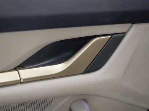 Certified 2023 Porsche Taycan image 16