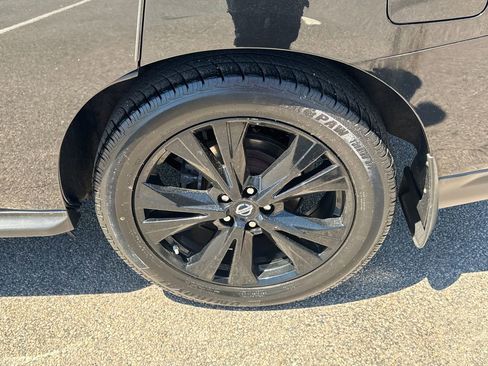 Used 2018 Nissan Pathfinder SL w/ Midnight Edition Package AWD/4WD image 43