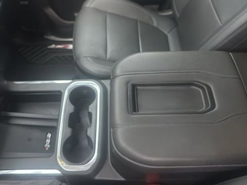 Used 2021 Chevrolet Silverado 2500 LTZ w/ LTZ Premium Package AWD/4WD image 19