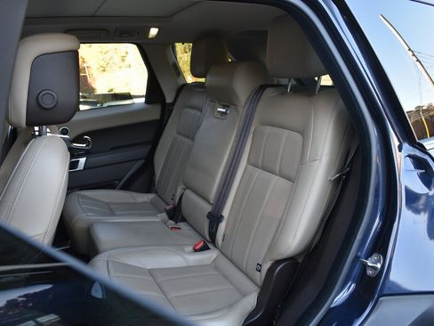 Used 2019 Land Rover Range Rover Sport HSE image 26