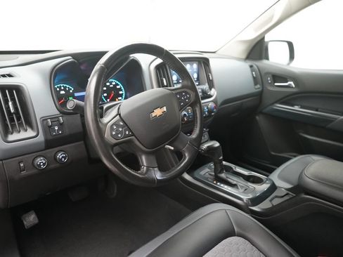 Used 2021 Chevrolet Colorado Z71 w/ Safety Package AWD/4WD image 22