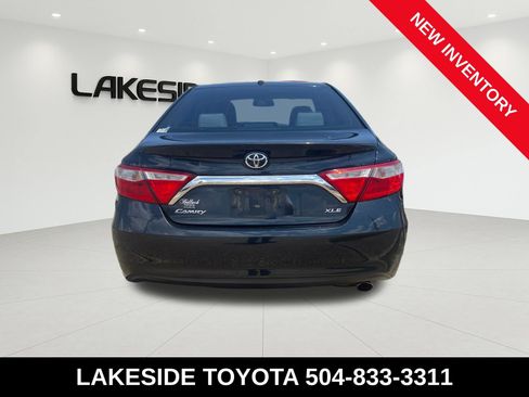 Used 2015 Toyota Camry XLE FWD image 4