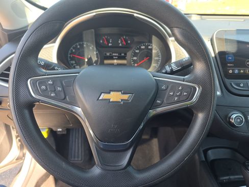 Used 2020 Chevrolet Malibu LS w/ LPO, Convenience Package 2 image 17
