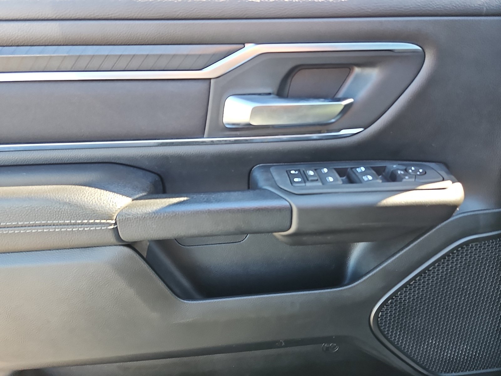 Certified 2025 RAM 1500 Big Horn AWD/4WD image 12