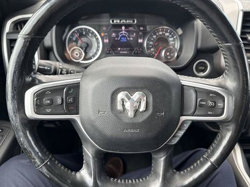 Used 2020 RAM 1500 Big Horn AWD/4WD image 11