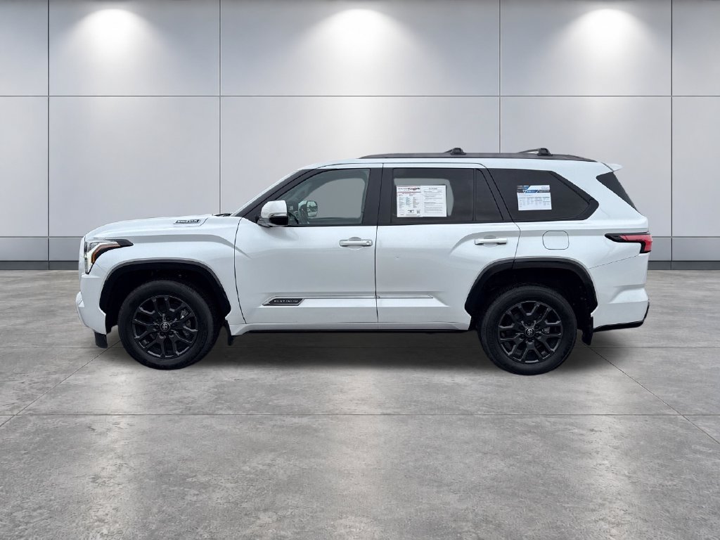 Used 2025 Toyota Sequoia Platinum AWD/4WD image 2