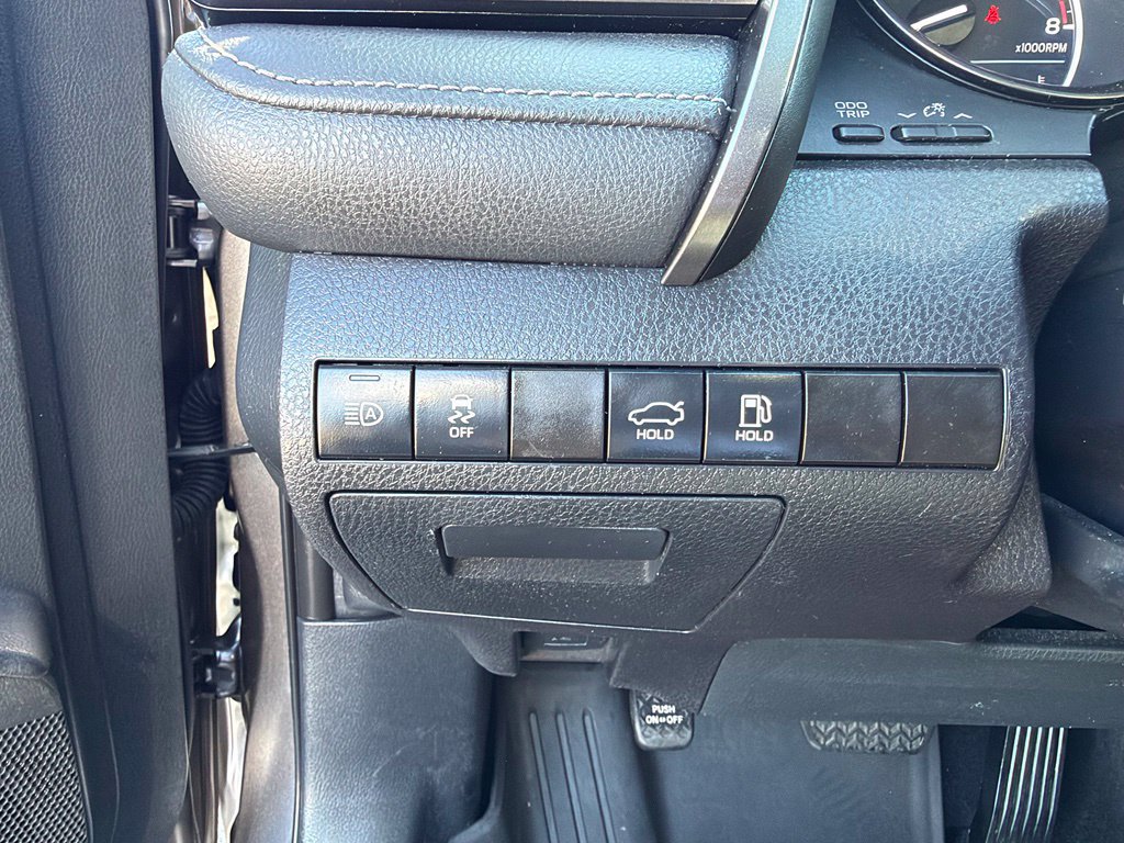 Used 2023 Toyota Camry SE FWD image 25