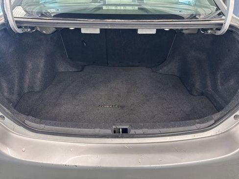 Used 2013 Toyota Corolla LE image 10