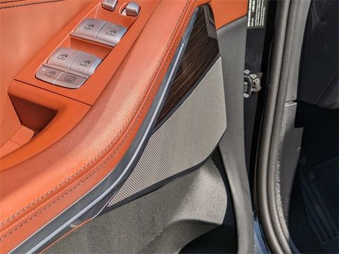 Used 2024 BMW X7 xDrive40i w/ Executive Package image 25