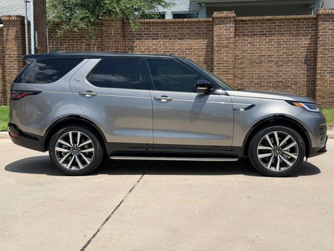 Used 2023 Land Rover Discovery S R-Dynamic AWD/4WD image 11