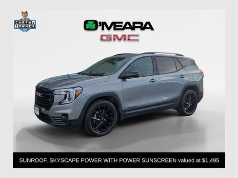 Used 2024 GMC Terrain SLT w/ Elevation Edition image 1