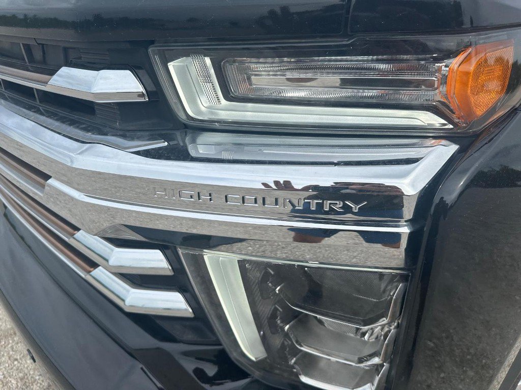 Used 2021 Chevrolet Silverado 2500 High Country w/ Z71 Off-Road Package AWD/4WD image 19