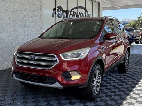 Used 2017 Ford Escape Titanium FWD image 1