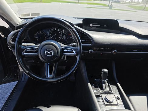 Used 2019 MAZDA MAZDA3 AWD Sedan w/ Select Package image 17