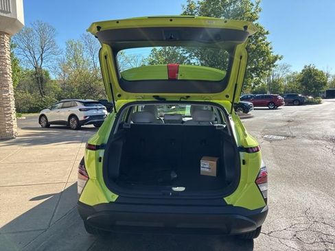 Used 2024 Hyundai Kona SE AWD/4WD image 36