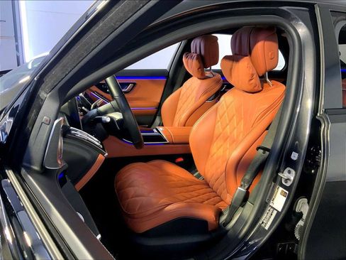 Used 2023 Mercedes-Benz S 580 4MATIC Sedan image 5