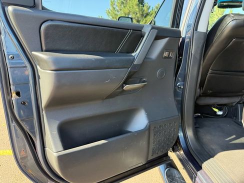 Used 2014 Nissan Titan PRO-4X AWD/4WD image 16