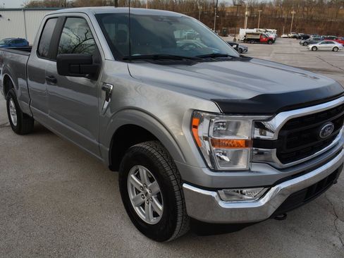 Used 2022 Ford F150 XLT image 4