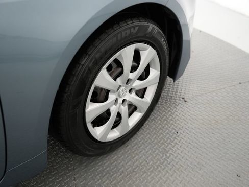 Used 2020 Toyota Corolla LE image 51