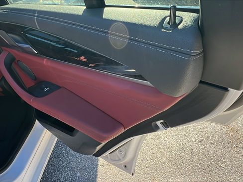 Used 2019 BMW X4 M40i w/ Executive Package image 21