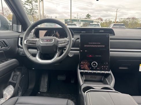 New 2026 GMC Terrain Elevation w/ Elevation Premium Package image 13