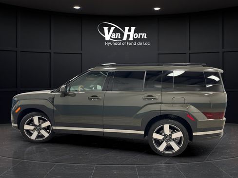 Used 2024 Hyundai Santa Fe Limited AWD/4WD image 4