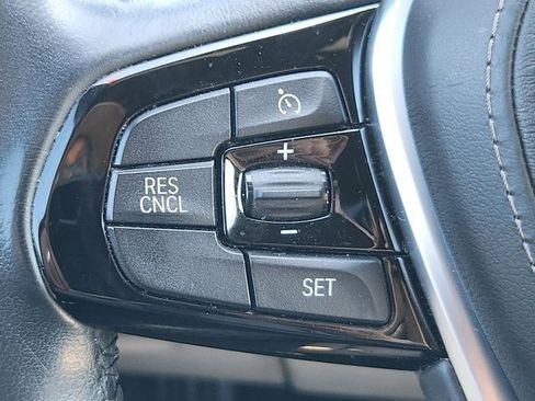 Used 2018 BMW 530i image 28