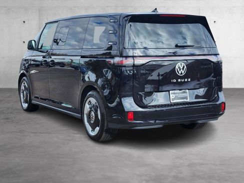 New 2025 Volkswagen ID. Buzz Pro S image 26