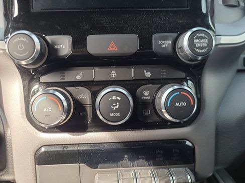 Used 2023 RAM 1500 Big Horn image 21