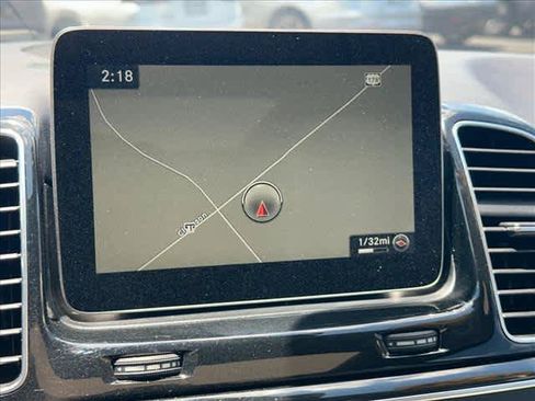 Used 2018 Mercedes-Benz GLE 350 4MATIC image 25