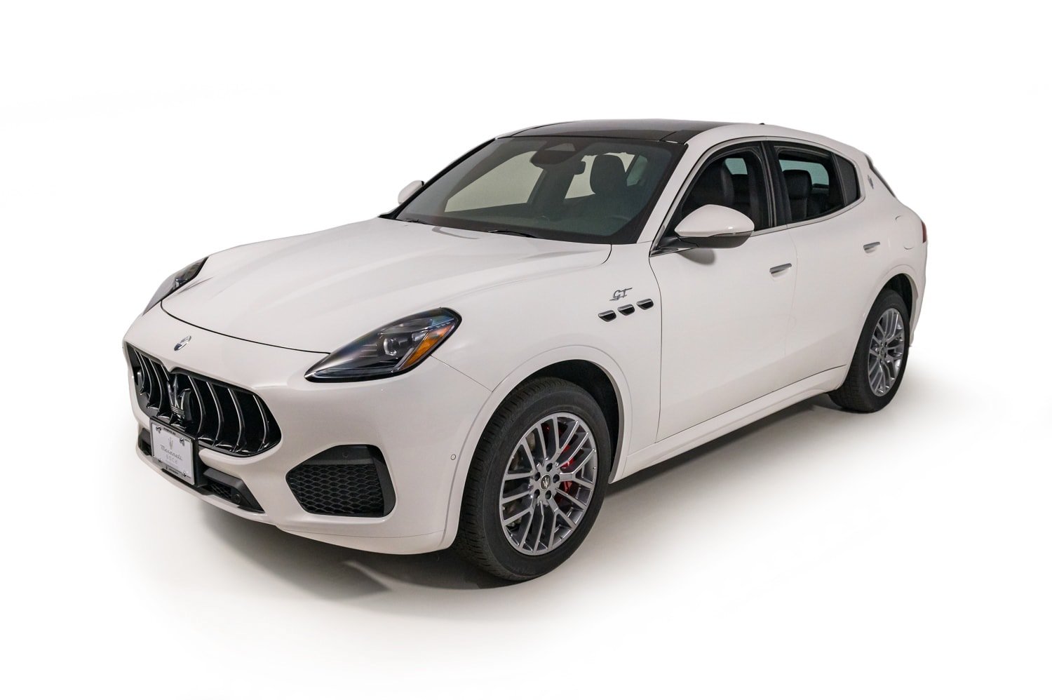 Used 2024 Maserati Grecale GT AWD/4WD image 3