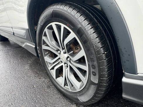 Used 2017 Mitsubishi Outlander SEL AWD/4WD image 26